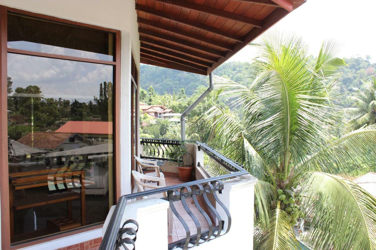 Resident View Homestay Kandy Ngoại thất bức ảnh